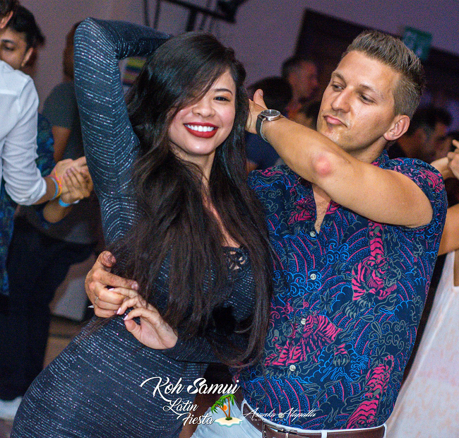 couple dancing to Ritmo Salsero in Asia in Samui